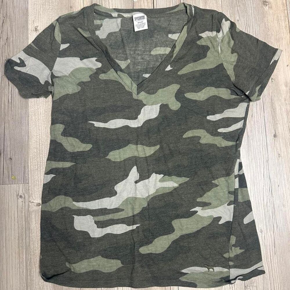 Victoria-s-secret Women's Green and Khaki T-shirt